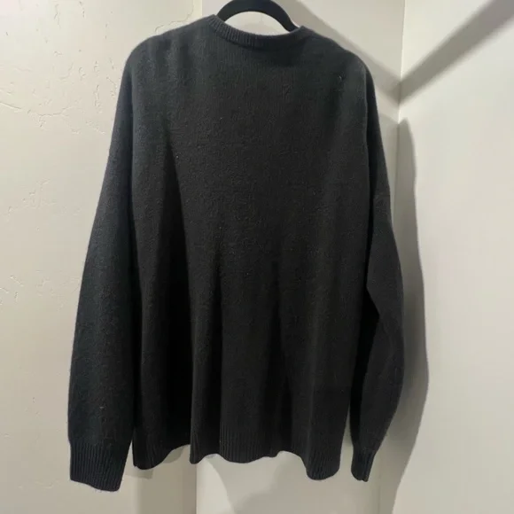 Frenckenberger Black Cashmere Mini V-Neck Sweater